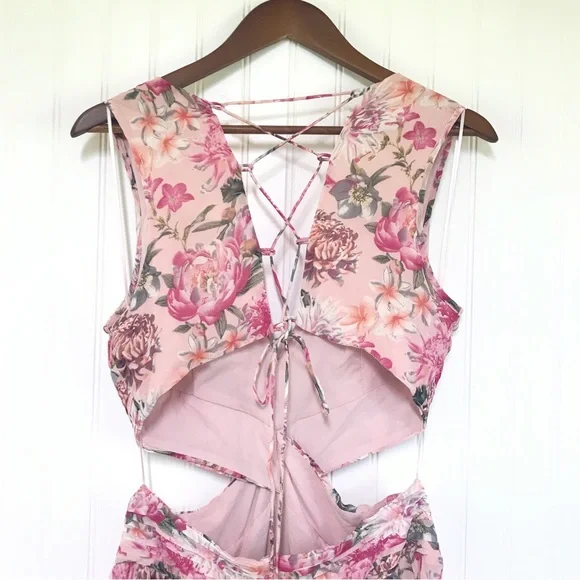 chinese dress ladies Astr The Label | Noya Floral Cutout Maxi Dress in Plus Size - Pink Floral main image 1